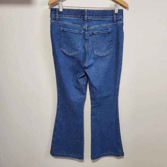 SPANX Spanxshape EveryWear Flare Jeans Pull-On Stretch Blue Women's XL x 29.5 - Picture 8 of 16